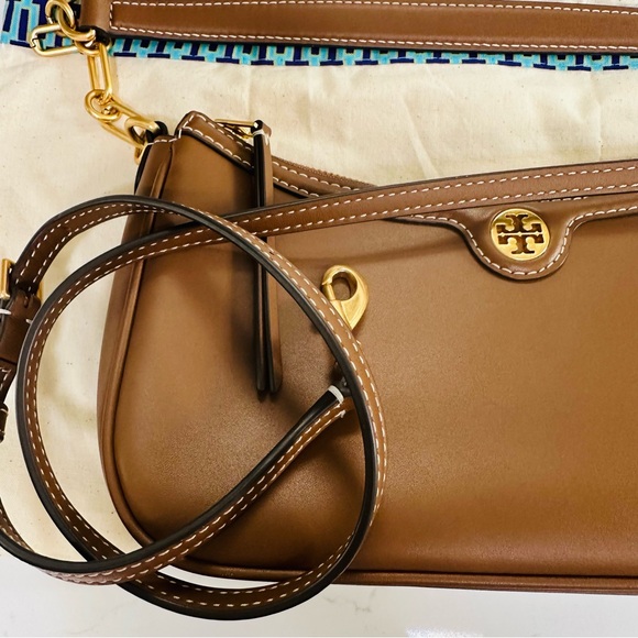 Tory Burch T Monogram Leather Studio Bag in Moose Brown - Picture 3 of 16